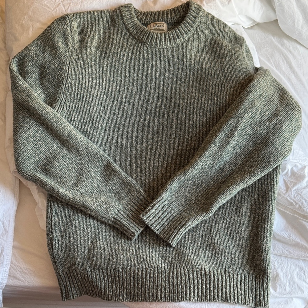 L.L. Bean Men's Heathered Green Crewneck Sweater
